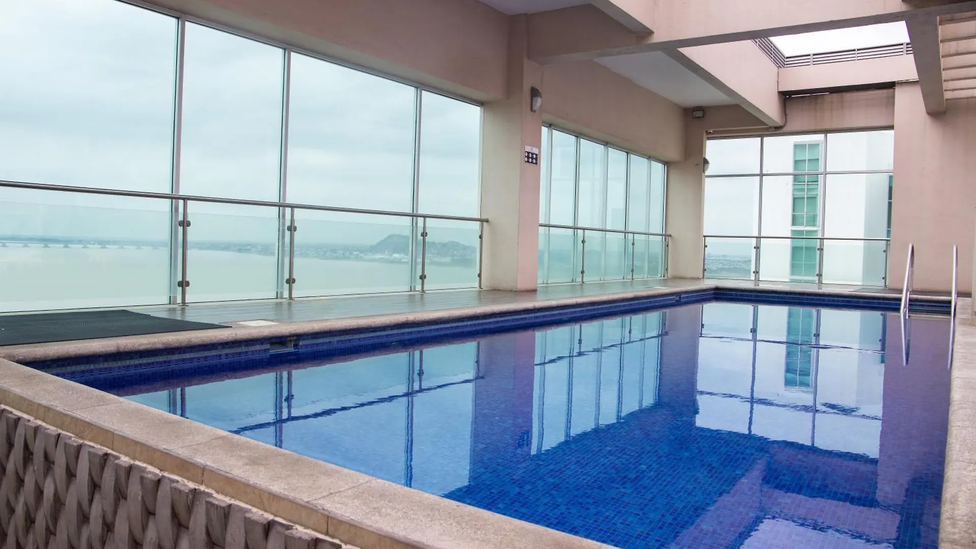 Edificio Torres Del Sol Apartamento Guayaquil Equador